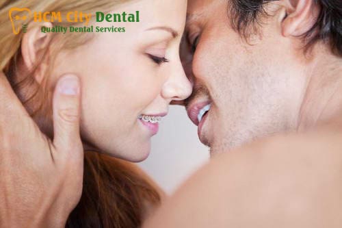 can-people-with-braces-kiss-3-dr-cuong-hcmc-dental-clinic-dr-cuong-hcmc-dental-clinic