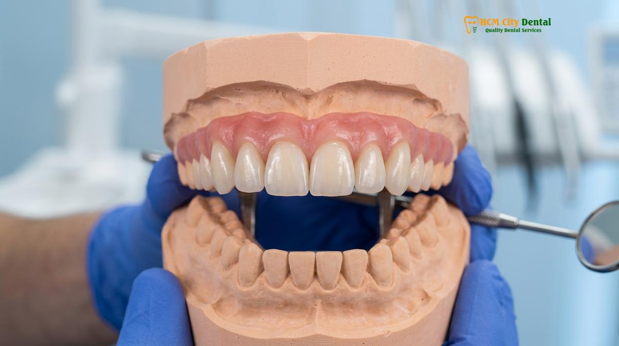 Visual description of hotels near dental clinic hcmc